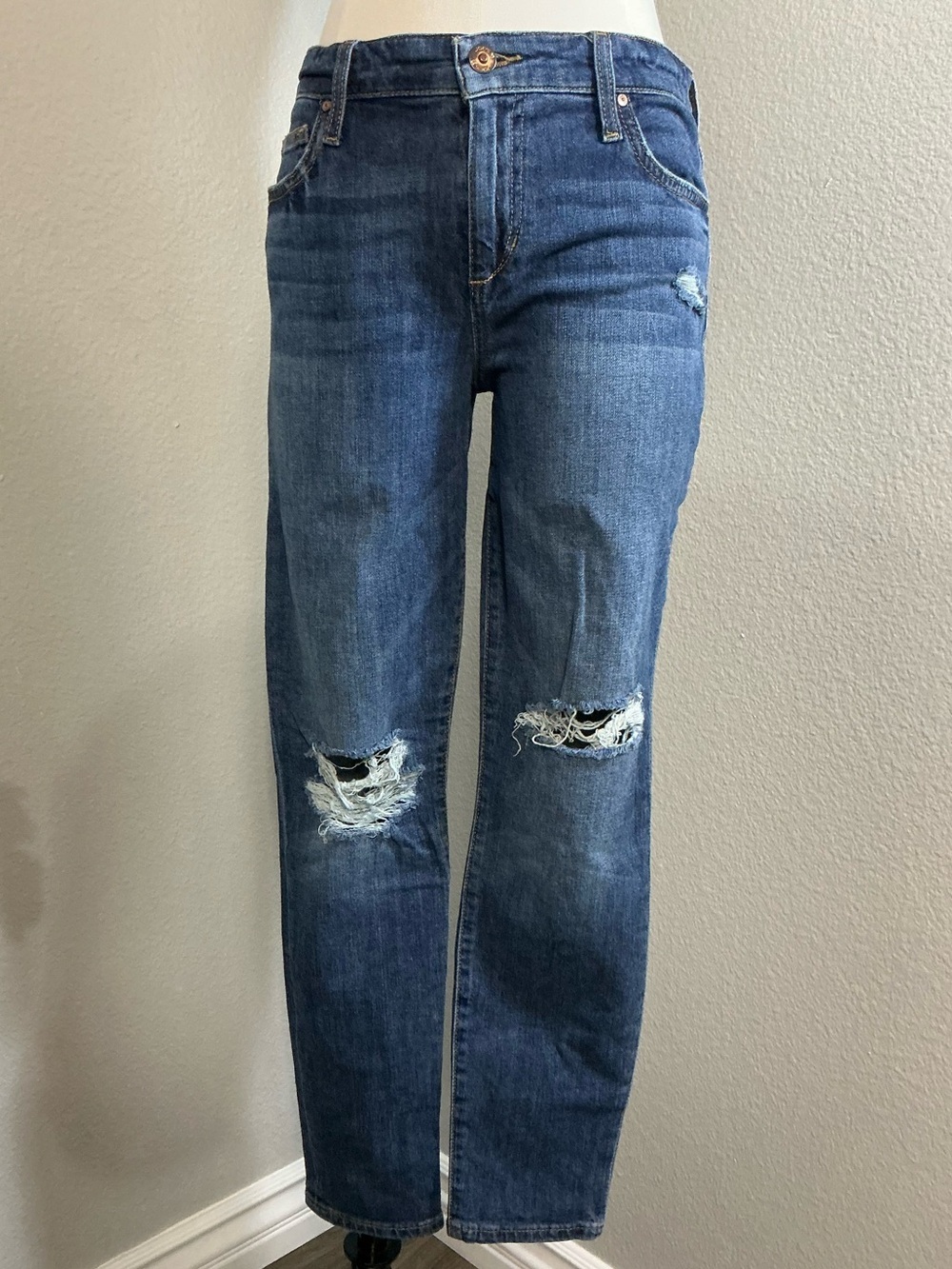 Joe’s Jeans Skinny Ankle Distressed Jeans Size 29 Medium Wash